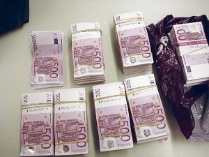 Jag ställer till ditt förfogande ett mycket snabbt Jag ställer till ditt förfogande ett mycket snabbt