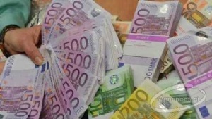 Hej, letar du efter ett lån? VI FINANSIERAR FÖLJAN Hej, letar du efter ett lån? VI FINANSIERAR FÖLJAN