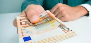 Hej, letar du efter ett lån? VI FINANSIERAR FÖLJAN Hej, letar du efter ett lån? VI FINANSIERAR FÖLJAN